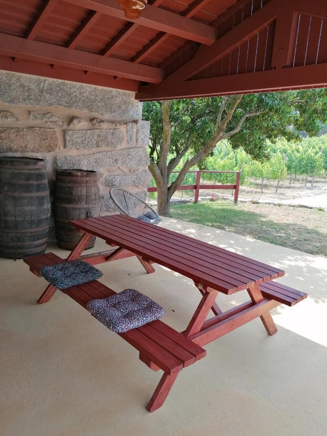 Quinta Pousada De Fora Wines & Tourism غيمارايش المظهر الخارجي الصورة